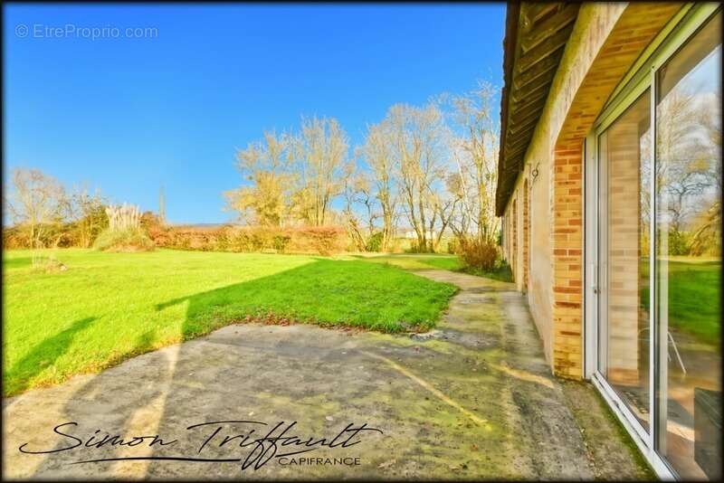 Maison à SAVIGNE-L&#039;EVEQUE