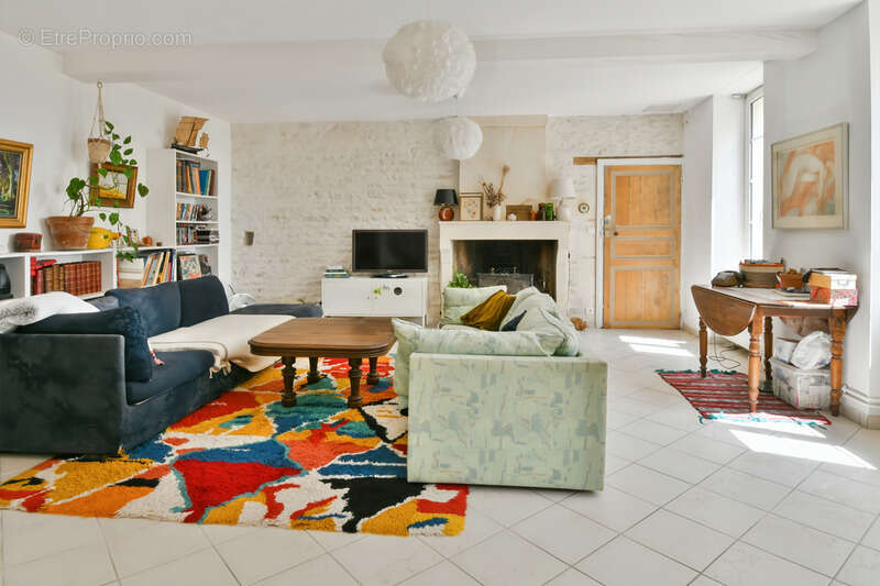 Maison à vendre 6 pièces Proche SAINT JEAN D'ANGELY (17) - photo 6
