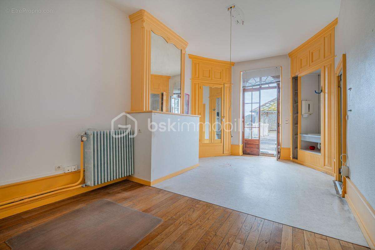 Appartement à SAINT-GENIX-SUR-GUIERS