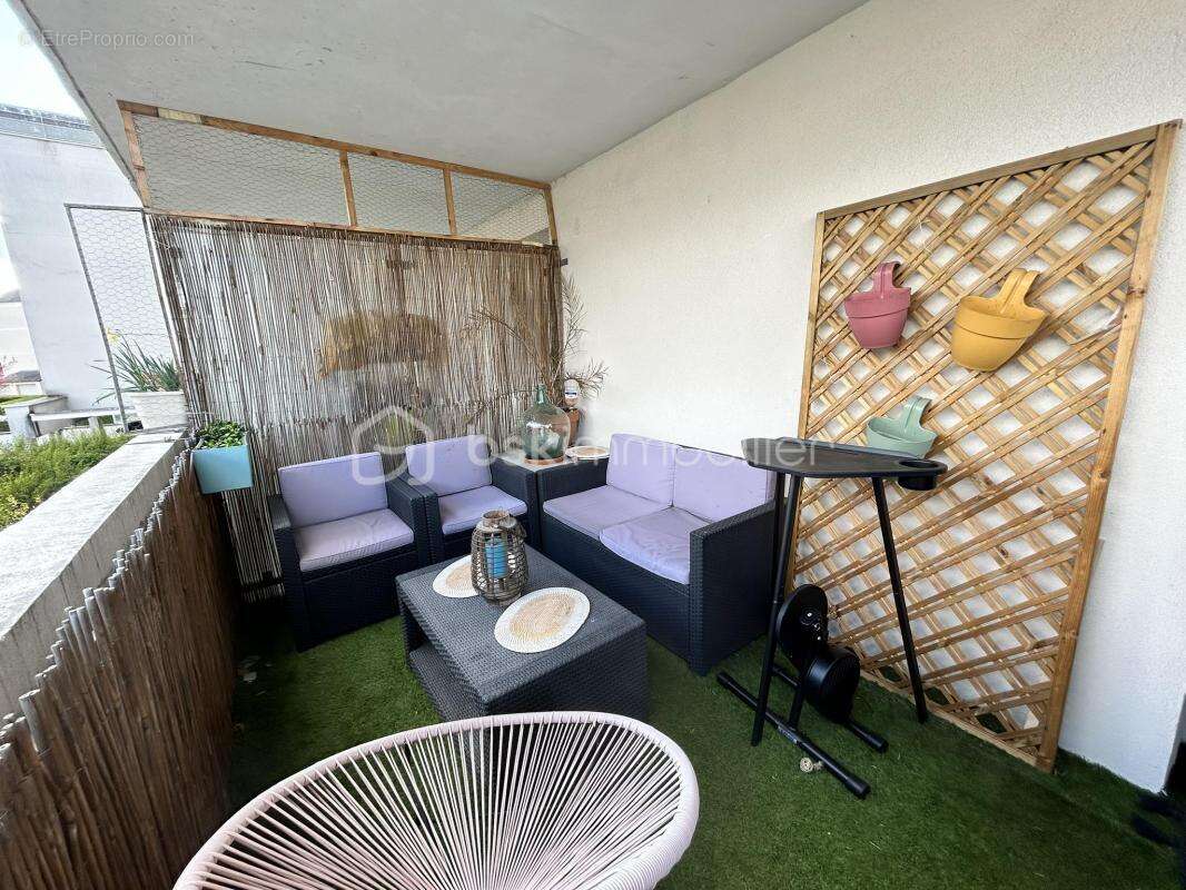 Appartement à LA RICHE