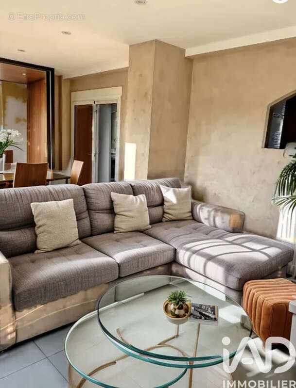 Photo 2 - Appartement à VALLAURIS