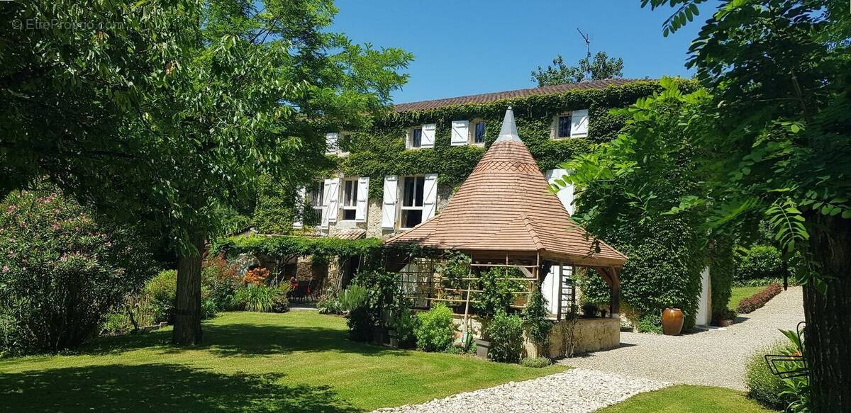 Maison à LECTOURE