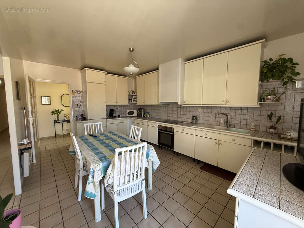 Appartement à BERRE-L'ETANG