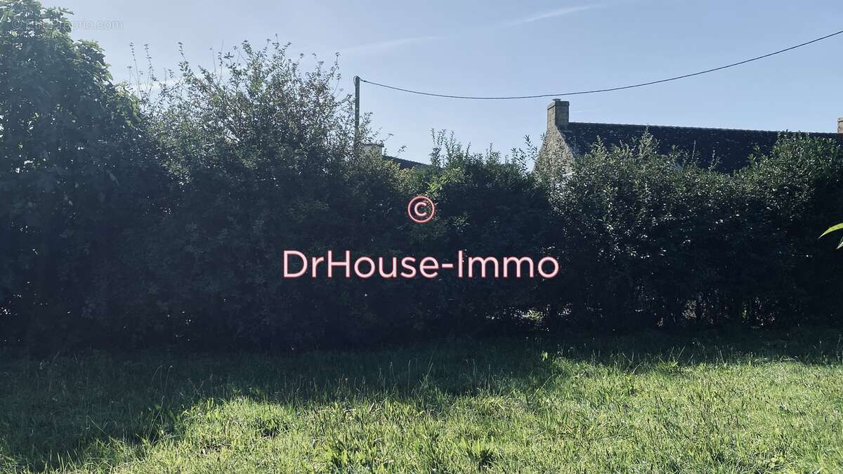 Terrain à PLOUHARNEL