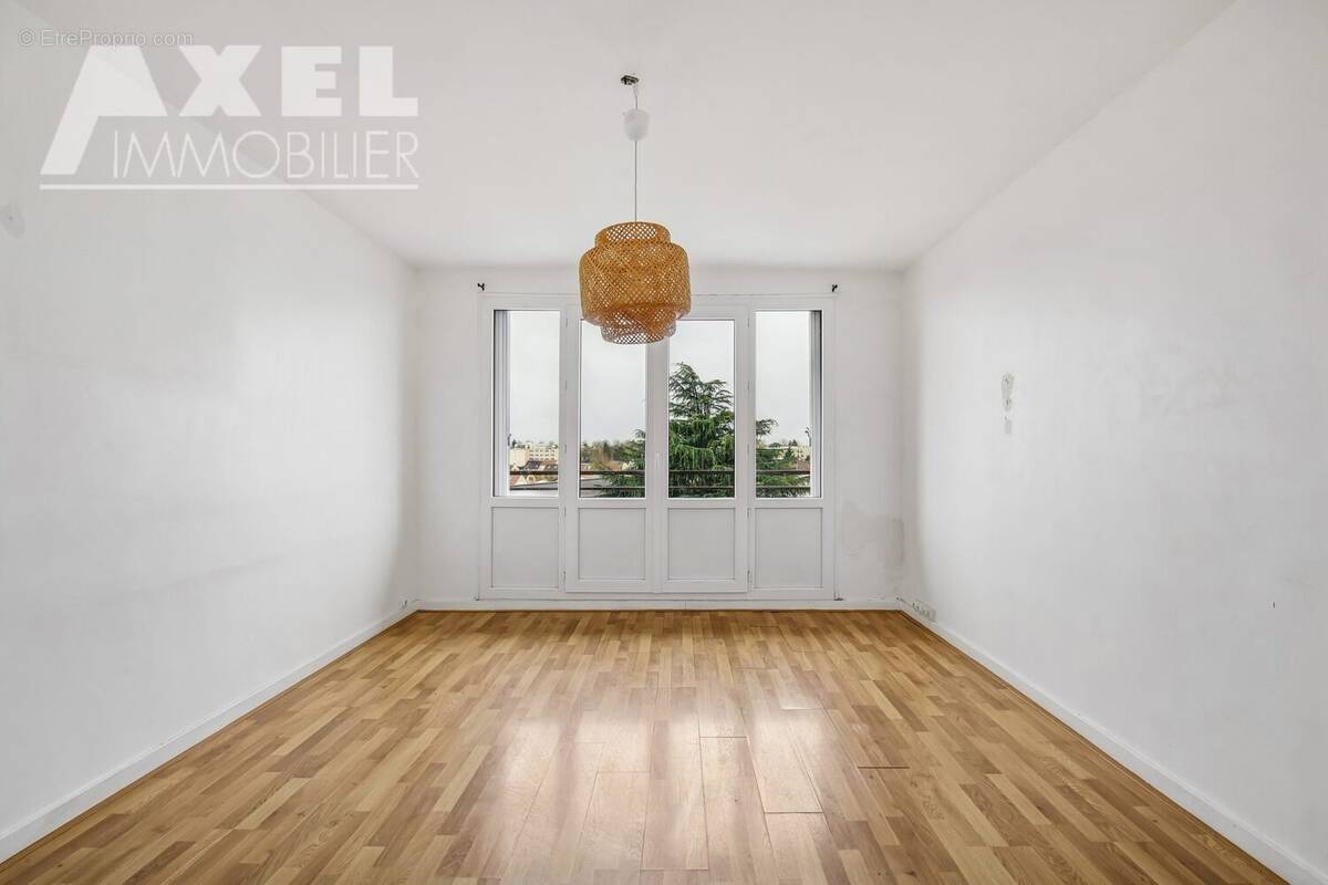 Appartement à BOIS-D'ARCY