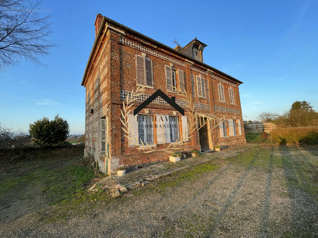 Maison à ANGERVILLE-L'ORCHER