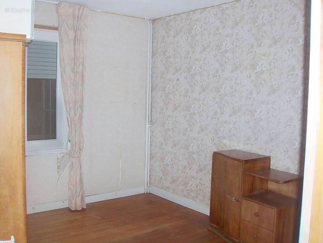 Maison 140 m² à Lignieres-Chatelain  - photo 4