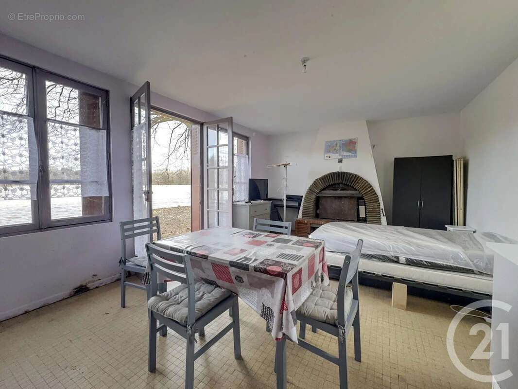 Maison à ARDON