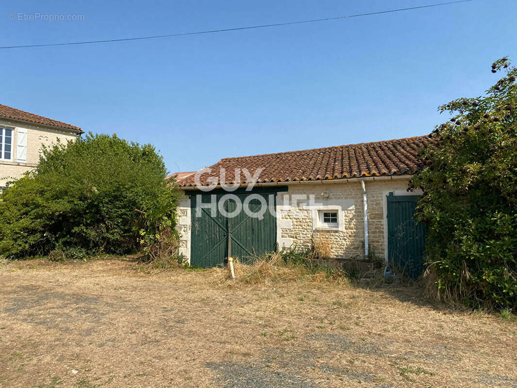Maison à LE LANGON