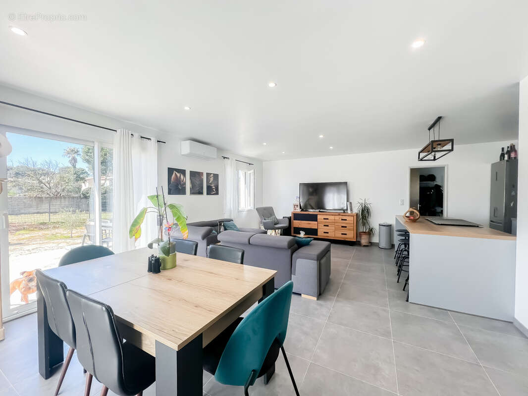 Maison à PORT-DE-BOUC