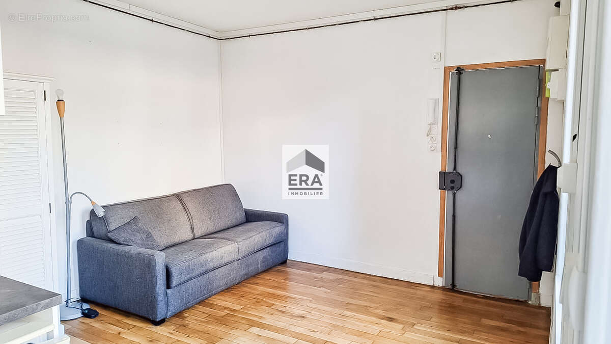 Appartement à PARIS-14E