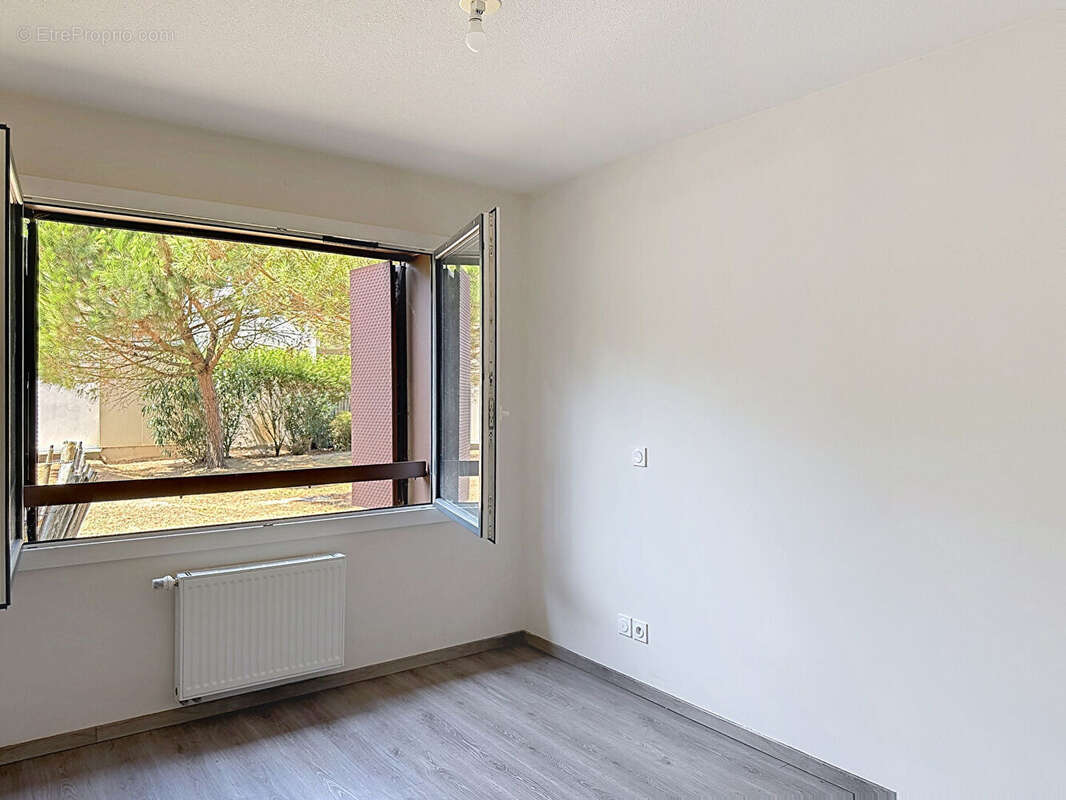 Appartement Villenave D Ornon 3 pièce(s) 62.60 m2 - photo 3