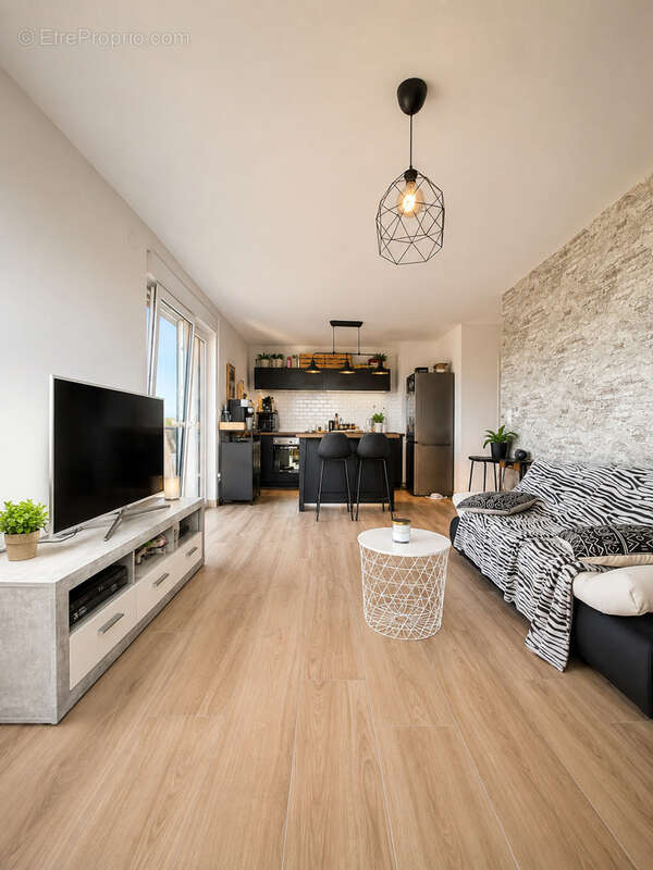Appartement F3 de 61 m2 en attique - photo 3