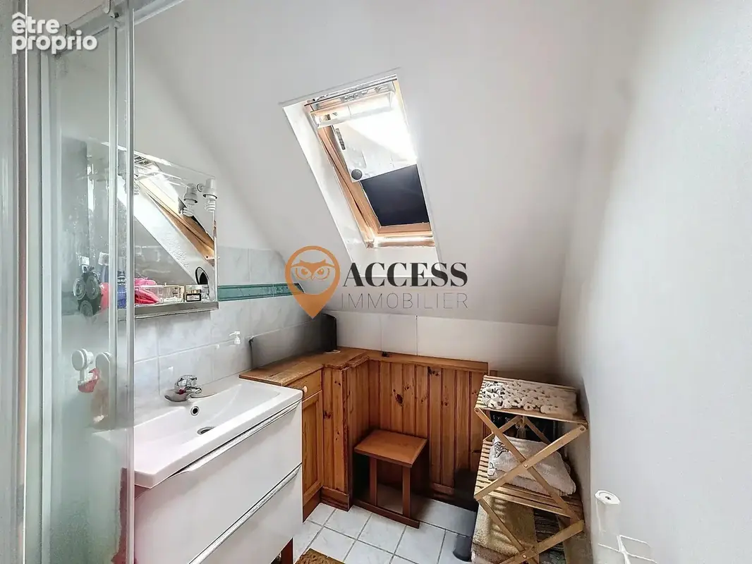 EZANVILLE CENTRE - Appartement atypique à quelques pas du centre ! - photo 6