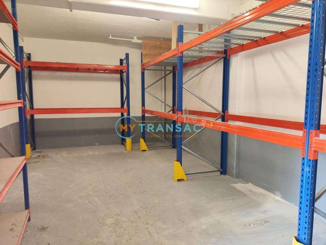 Commerce à BRIE-COMTE-ROBERT