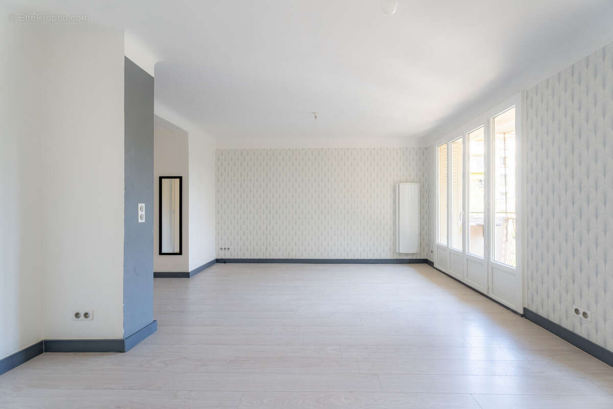 Appartement à AIX-EN-PROVENCE