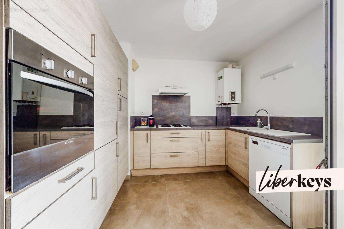 Appartement à LYON-7E