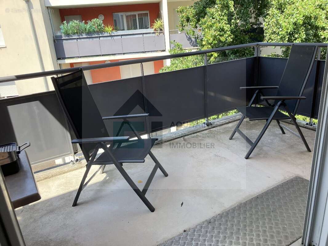 Appartement à VILLENAVE-D&#039;ORNON