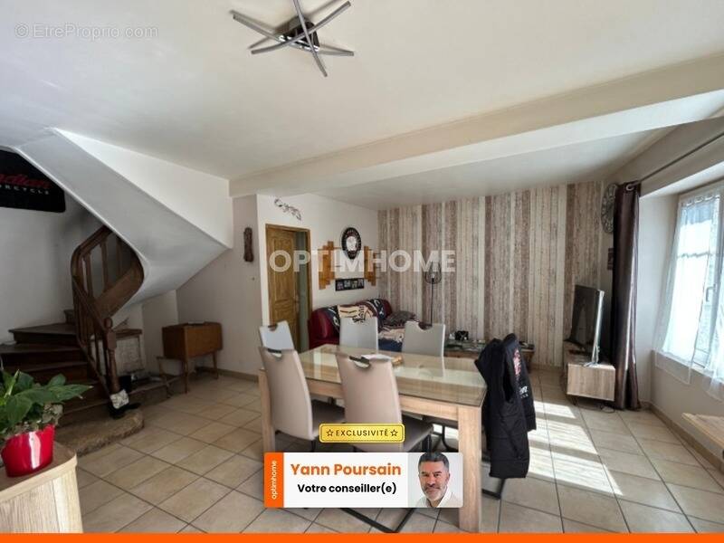 Maison à SAINT-SORNIN-LEULAC