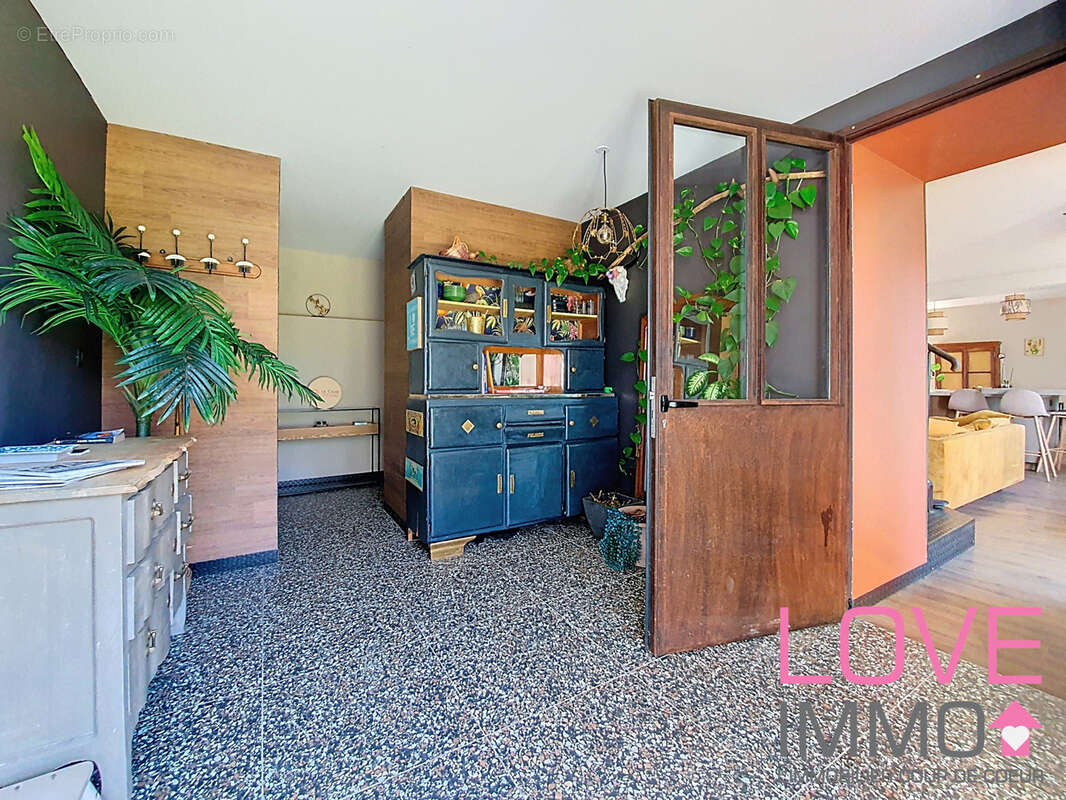 Maison à LA TOUR-DU-PIN