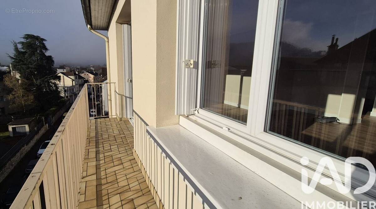 Photo 1 - Appartement à LONS-LE-SAUNIER