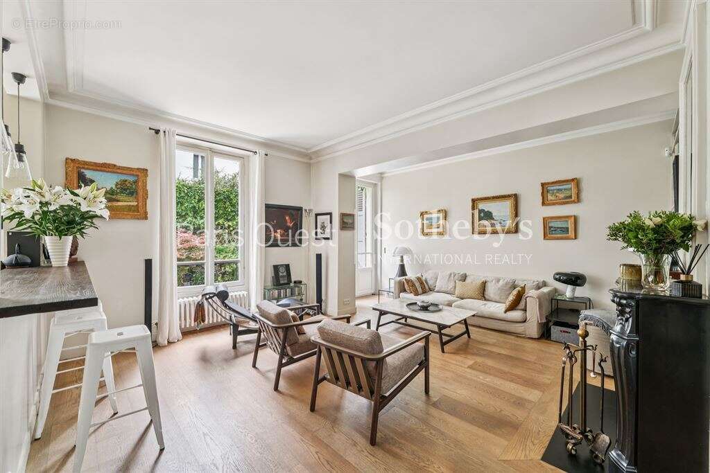Maison à NEUILLY-SUR-SEINE