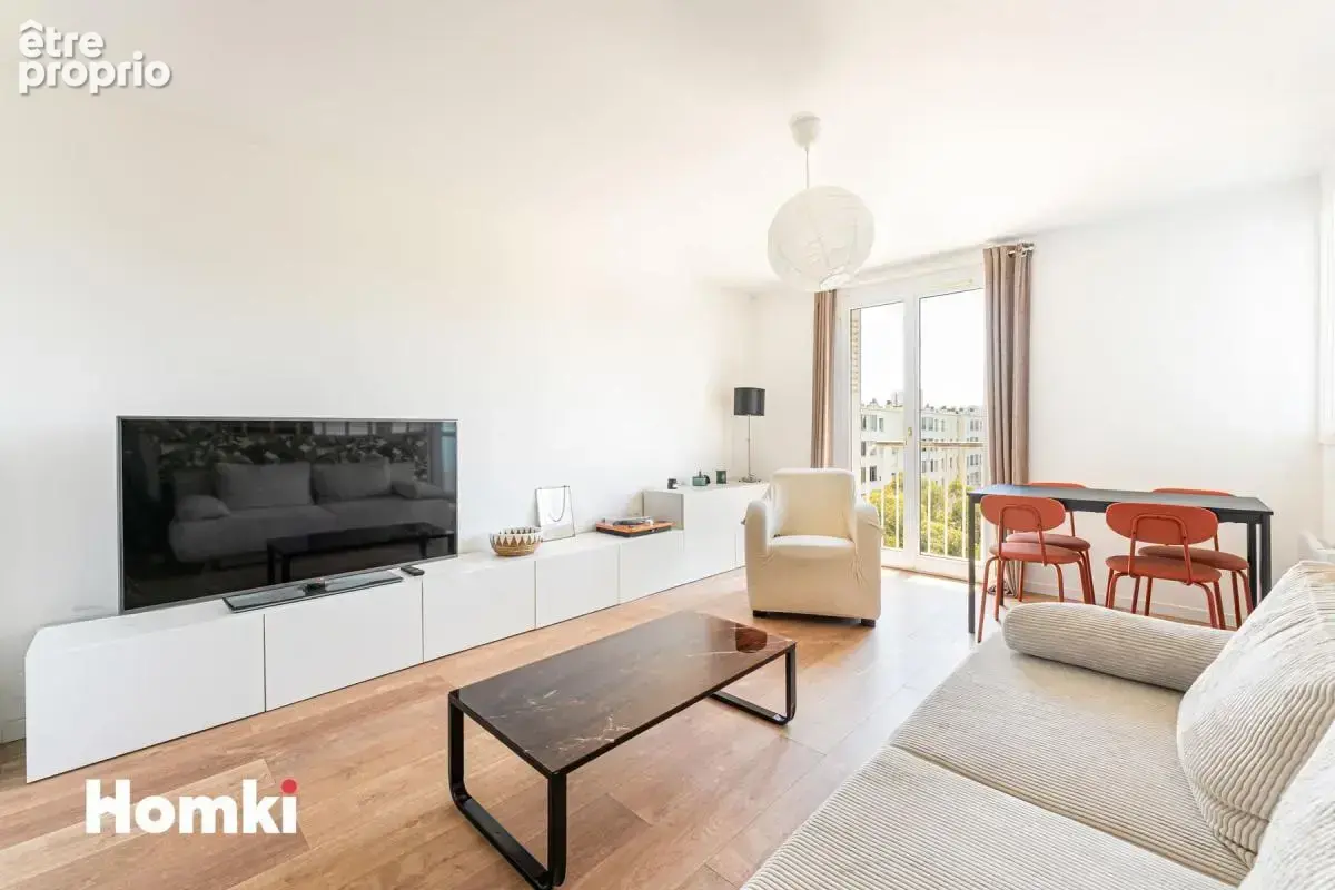 Appartement T3 de 54 m² à Marseille 13009, Boulevard Romain Rolland - photo 8