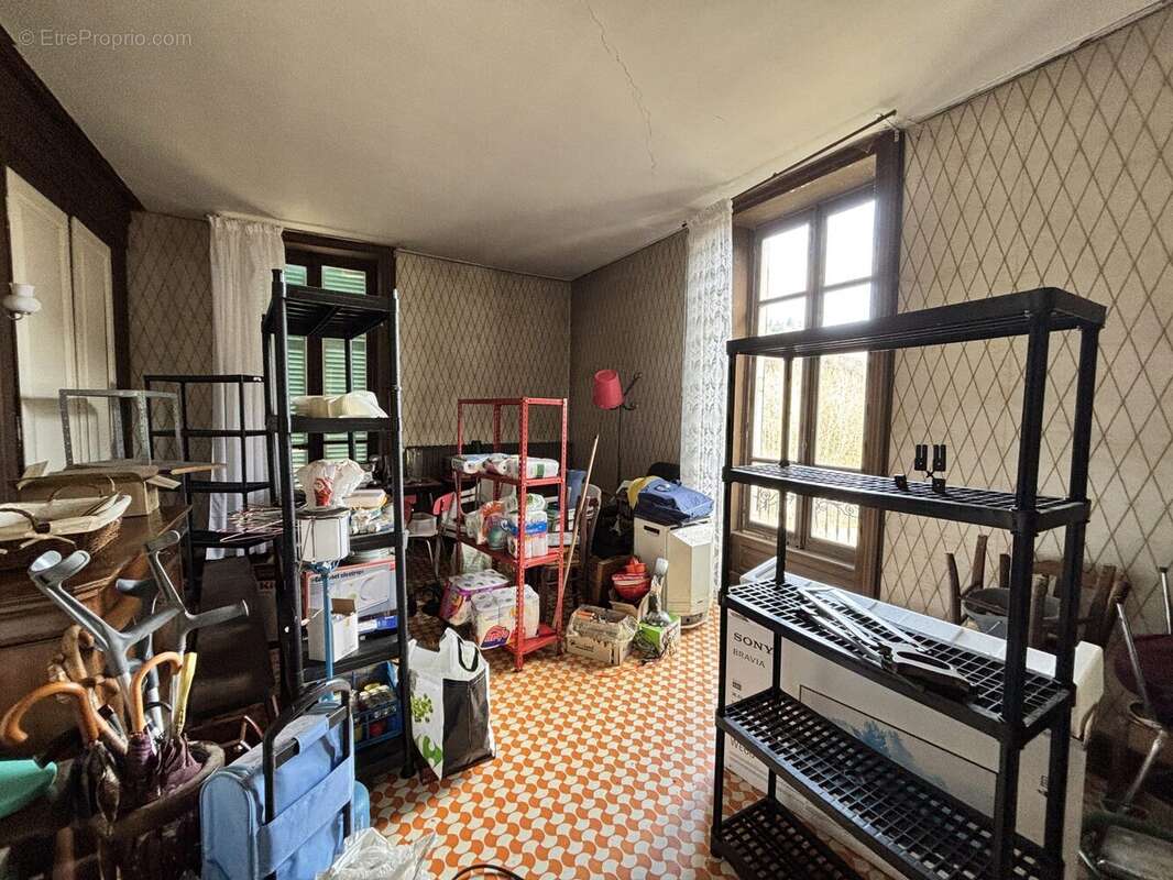 Maison à BEAUJEU