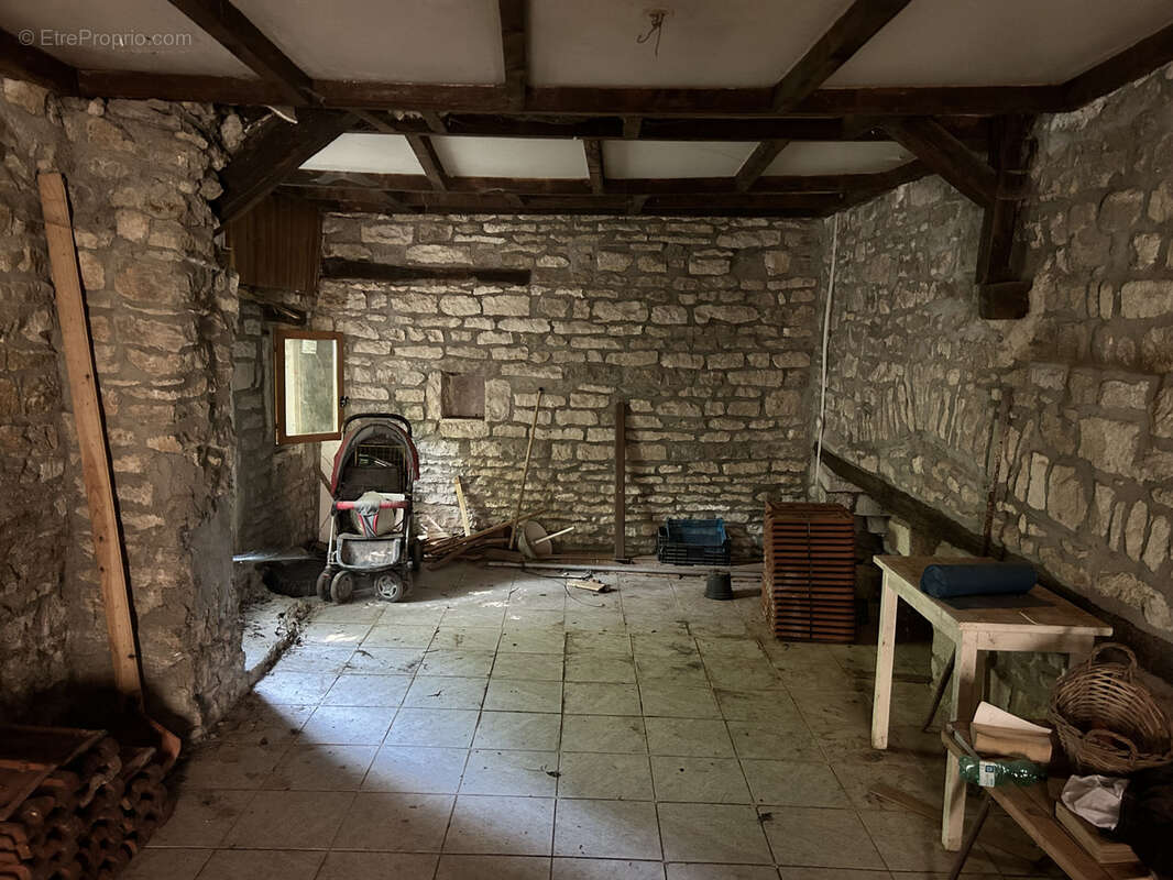 Maison à renover - photo 4