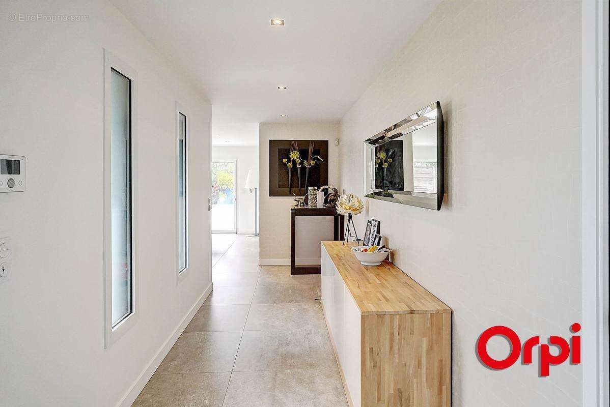 Maison à CAILLOUX-SUR-FONTAINES