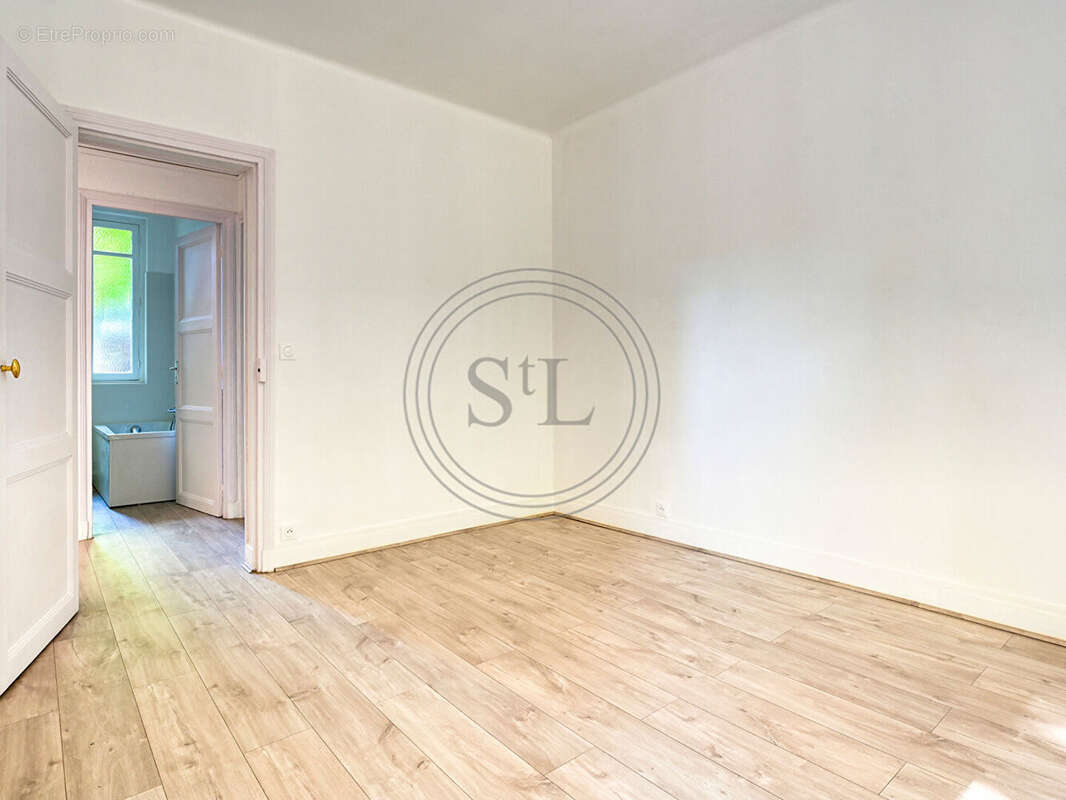 Appartement à VERSAILLES