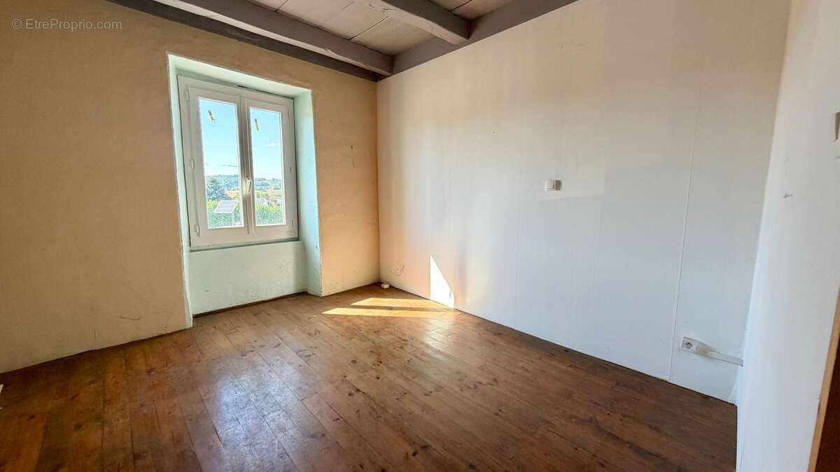 Maison À Vendre - Montferrat 116 m2 - 3 chambres et jardin - photo 10