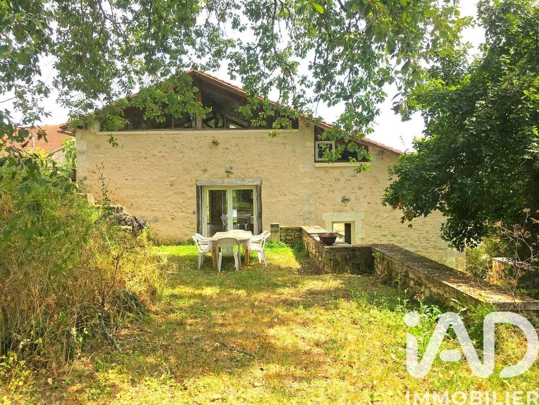 Photo 5 - Maison à SERS