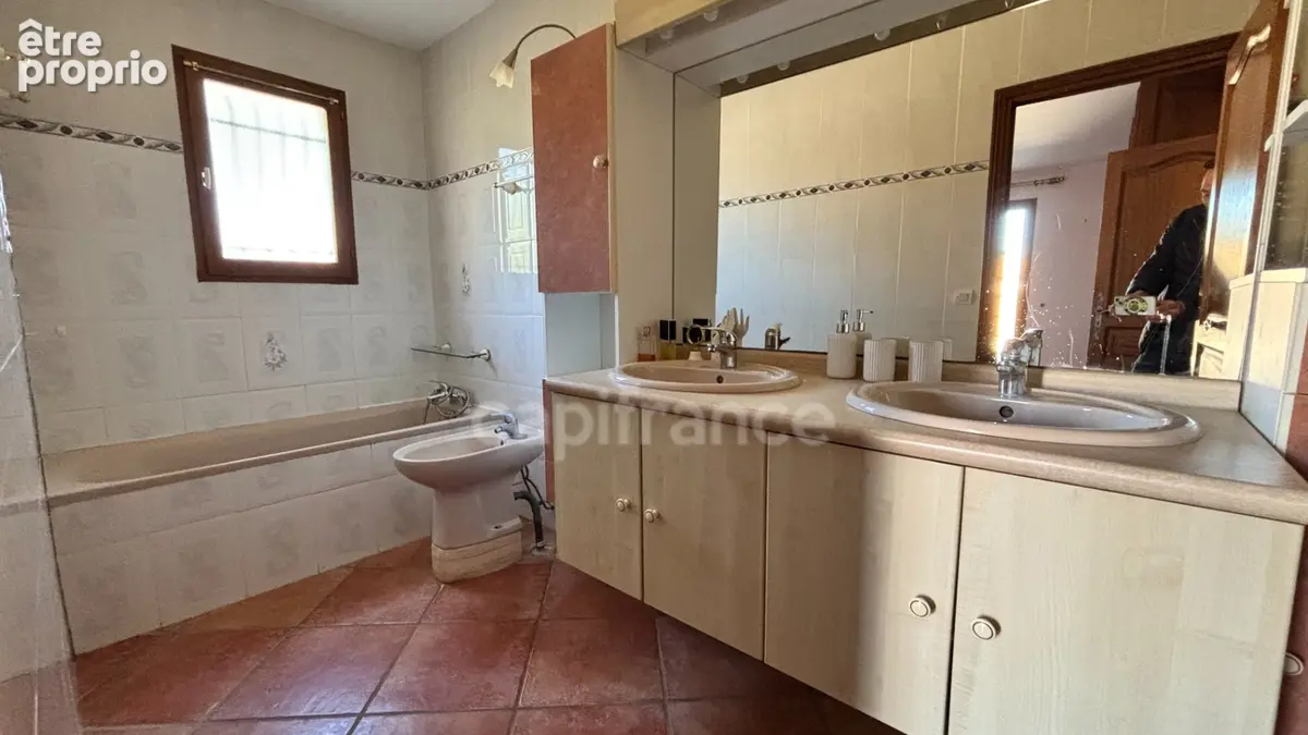 Et si votre prochain coup de cœur commençait ici, à Lespignan (34710)? - photo 12