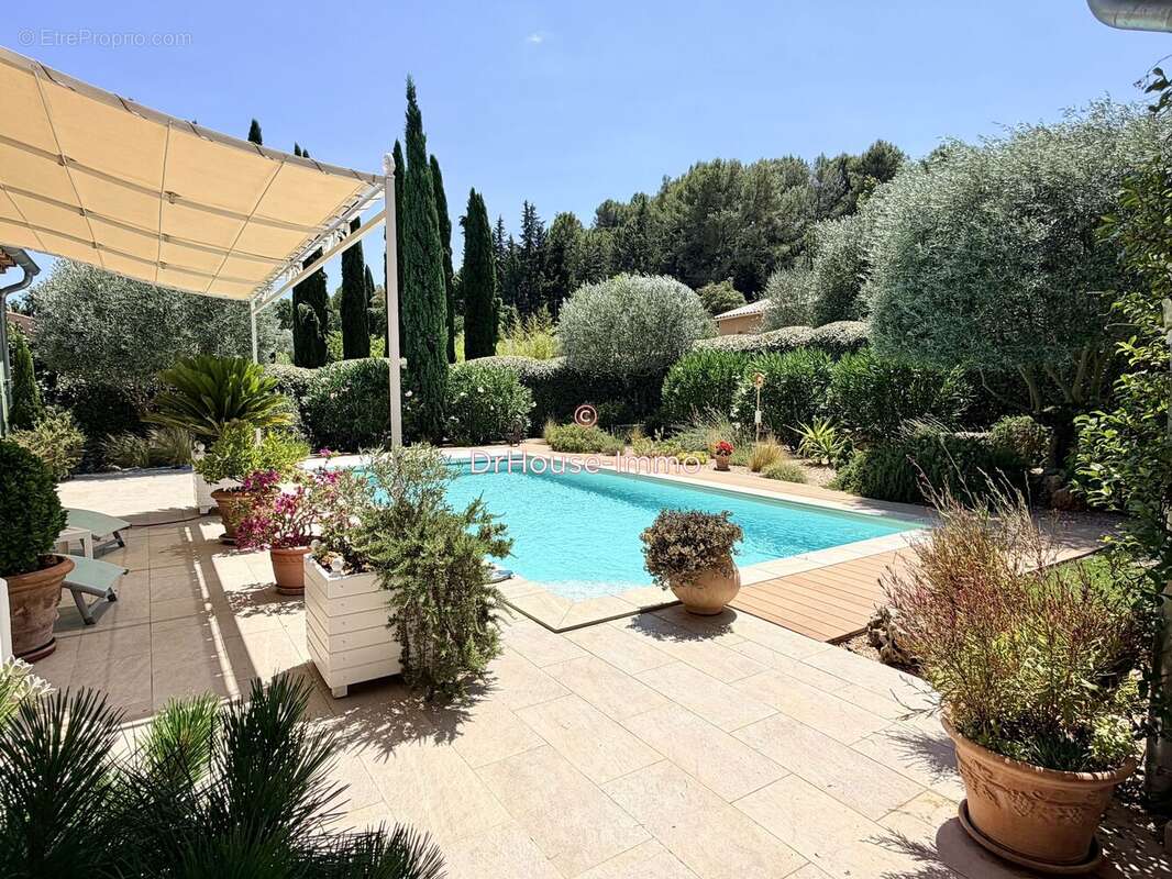 Maison 146 m² à Cotignac  - photo 38