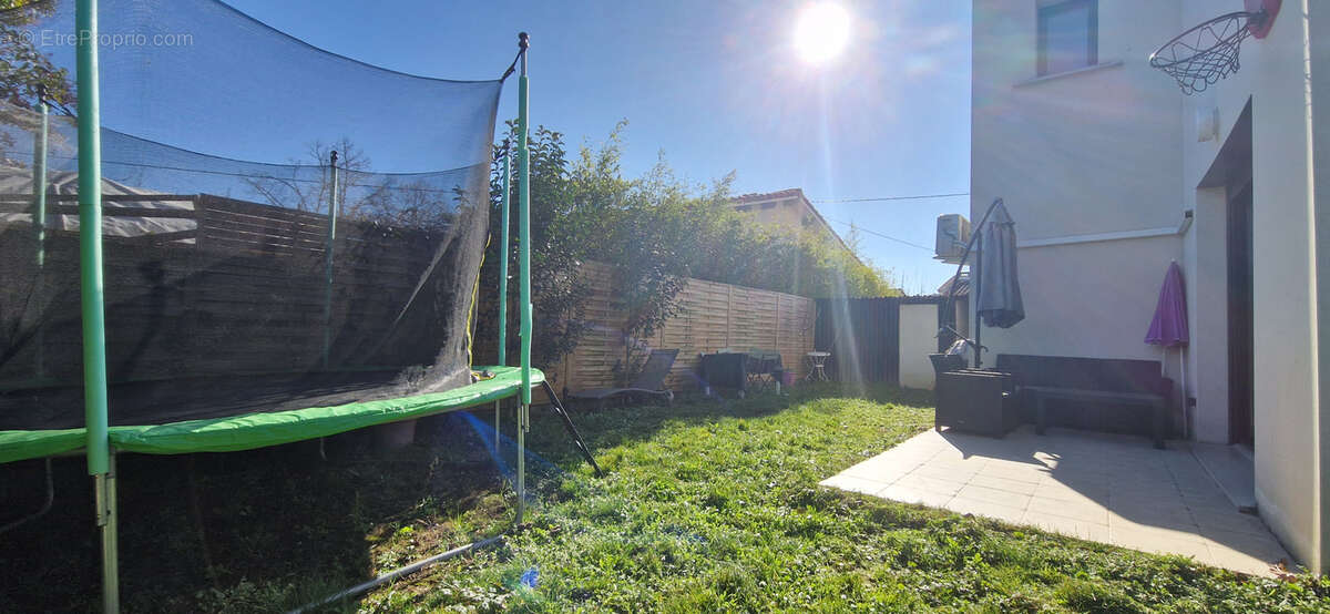 Maison à VILLENEUVE-TOLOSANE