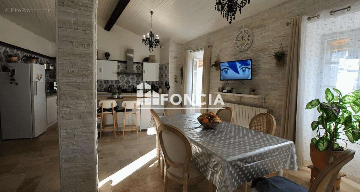 Appartement à ARLES-SUR-TECH