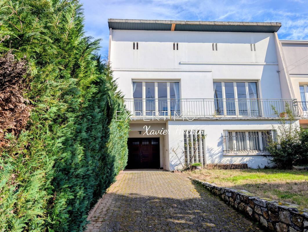 Maison à MONTLUCON