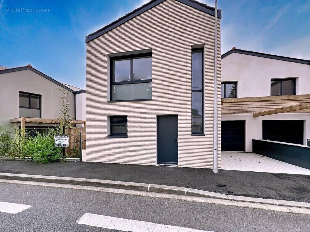 Photo 1 - Maison à PESSAC