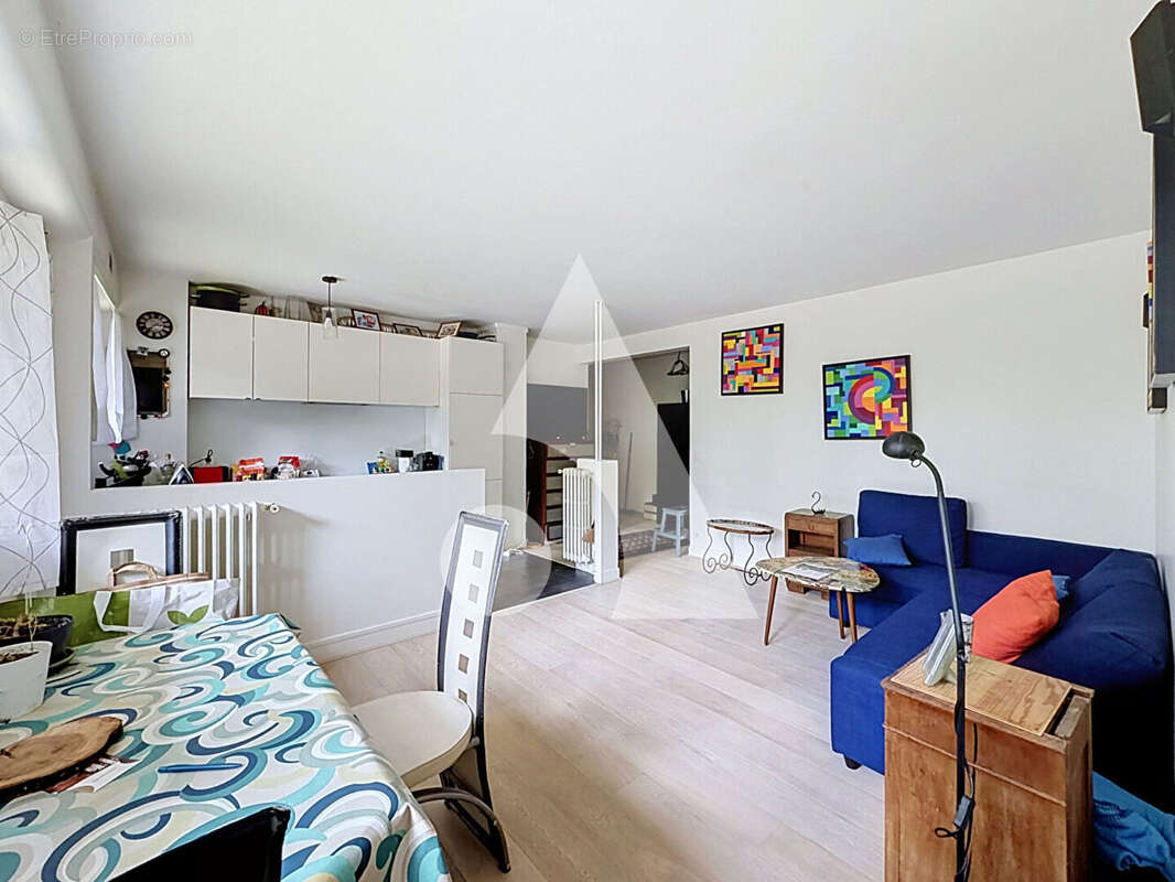 Appartement à RUEIL-MALMAISON