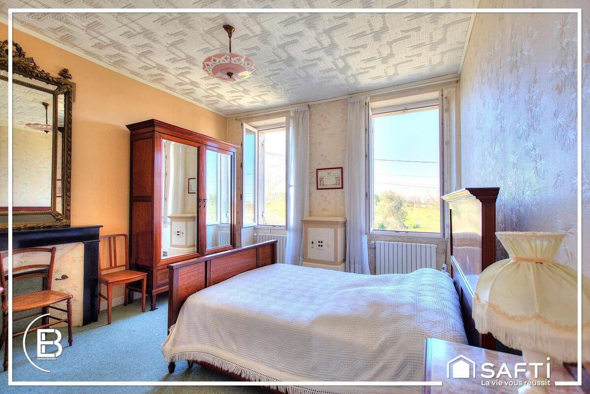 Maison 138 m² à Gauriac  - photo 9