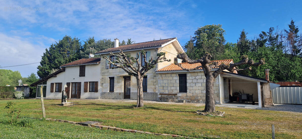 Maison à LAMARQUE