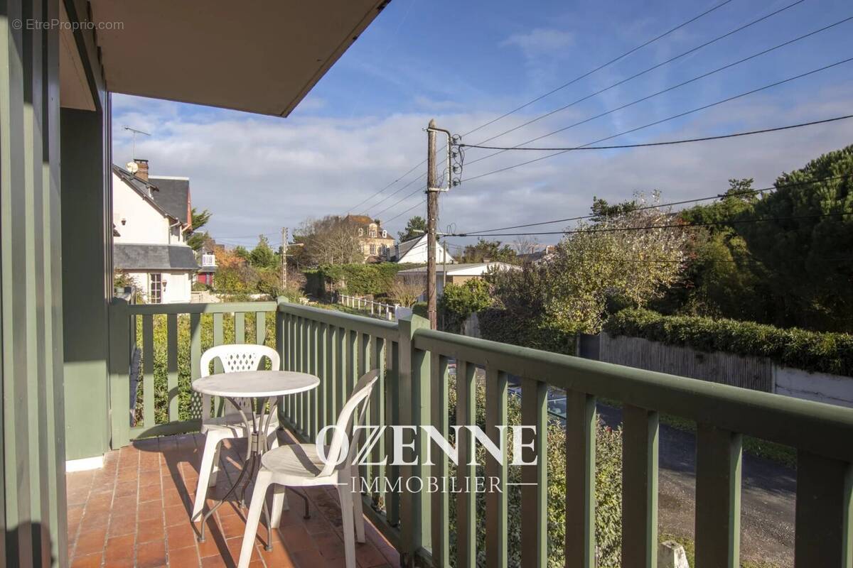 Appartement à BENERVILLE-SUR-MER