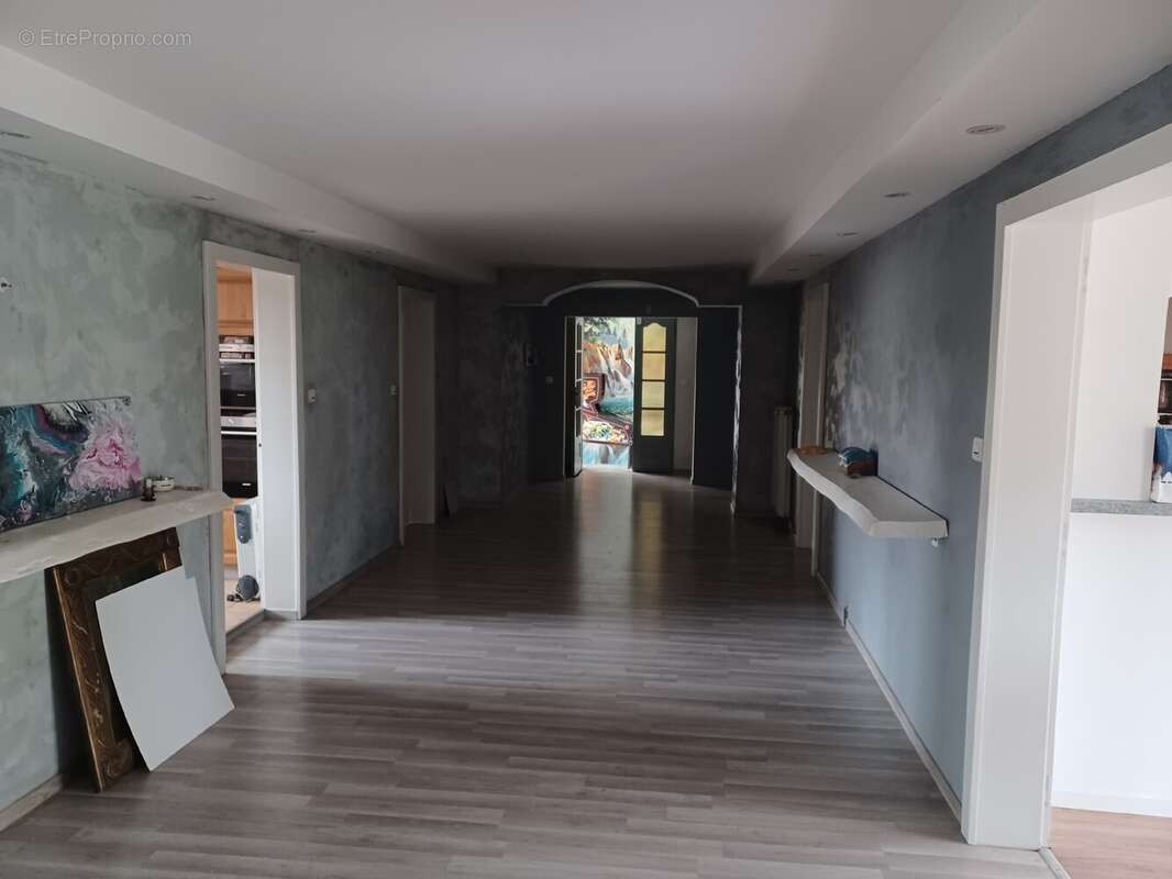 Maison à MALBOUHANS