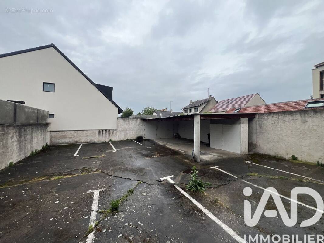 Photo 1 - Appartement à CHEVILLY-LARUE