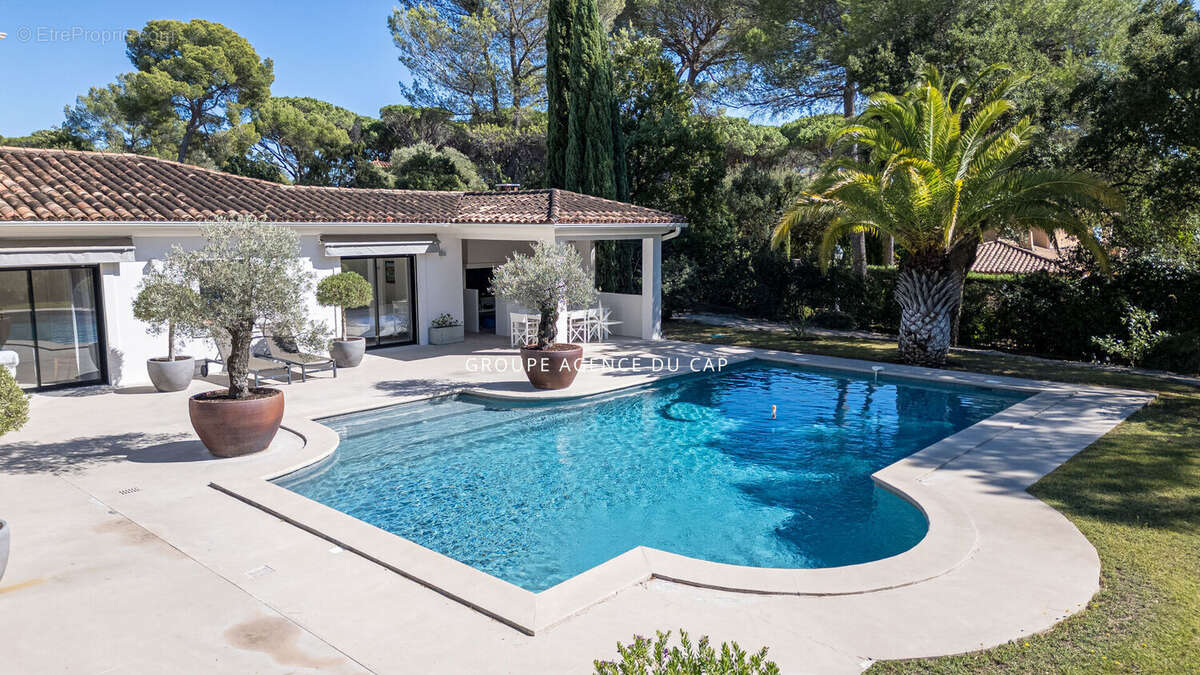 Maison à SAINT-RAPHAEL