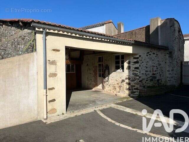 Photo 2 - Maison à CHAUCHE