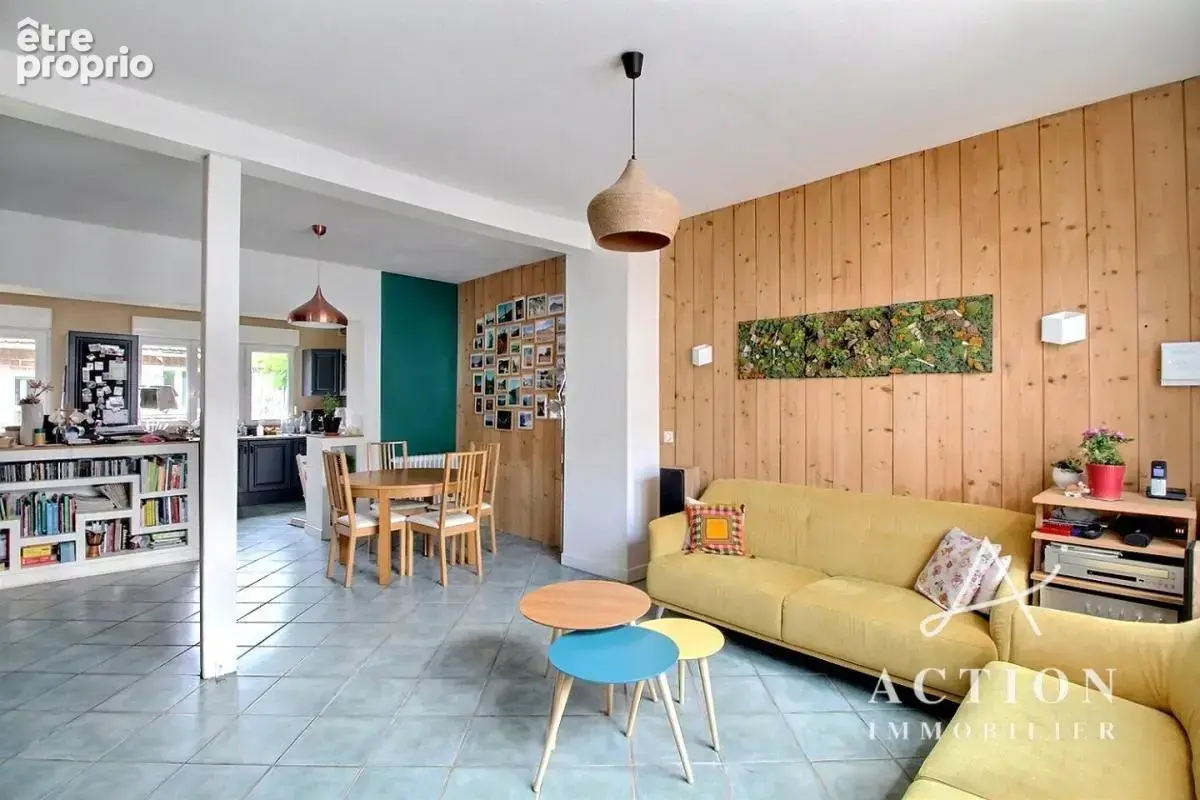 LILLE HELLEMMES - MAISON 98M² 5 Pièces 3 chambres - Jardin, Dépendance & cave - photo 2