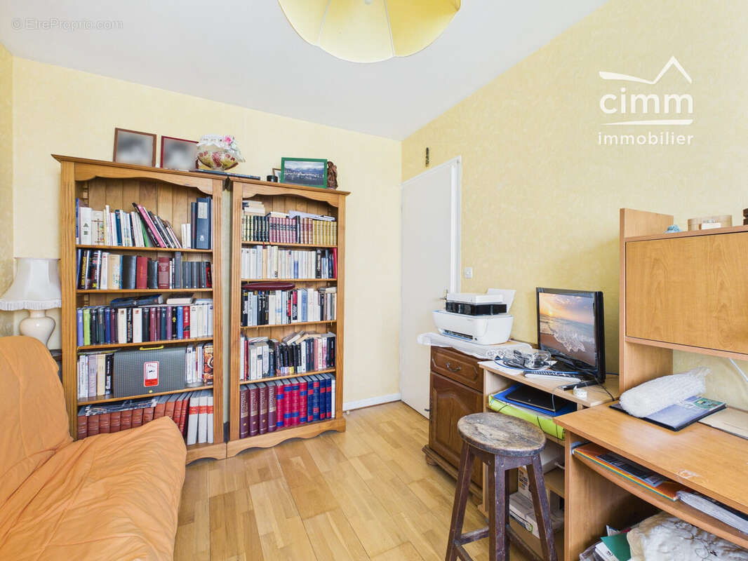 Appartement 71 m² à Voiron  - photo 8