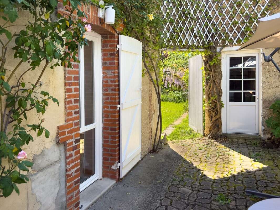 Maison à LA COTE-SAINT-ANDRE